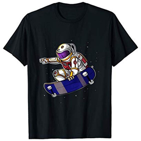 Astronaut Skateboard T-Shirt AV01