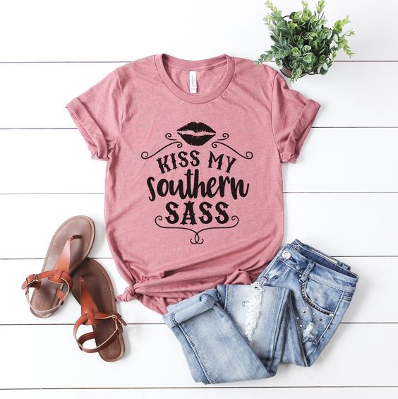 Kiss My Southern T-Shirt DL05F0
